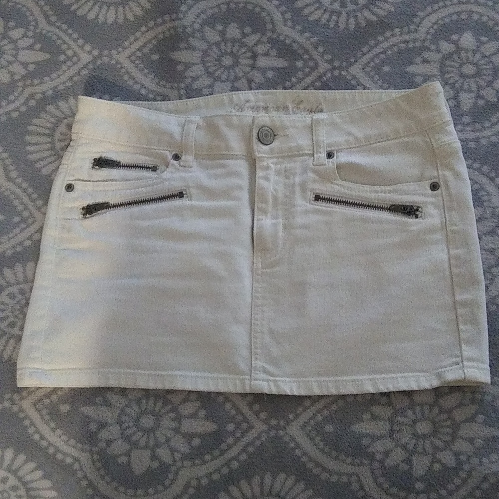 American Eagle White Jean Skirt